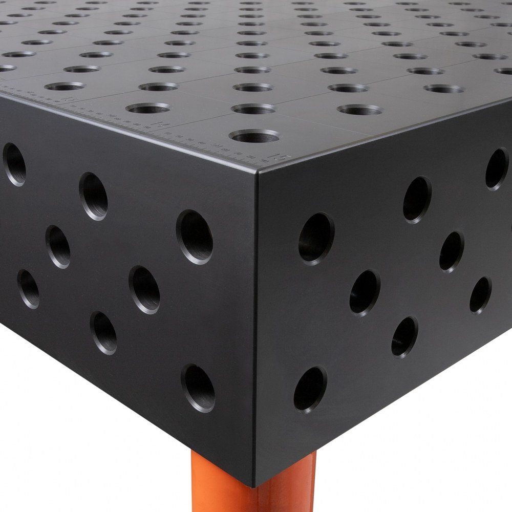 Stół spawalniczy SPARTUS MAXIMUS 3D 1500x1000x200mm | diagonalny | D28 | 4 nogi ze stopami L=650mm - obrazek 4